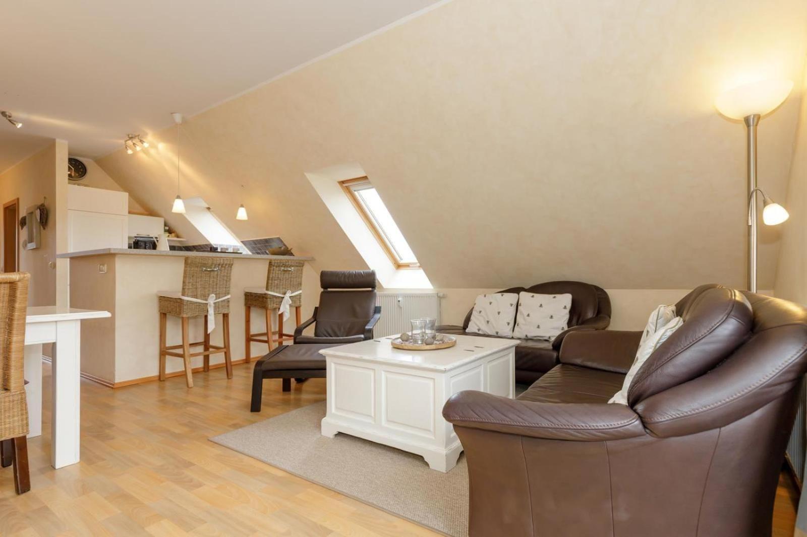 Fewo Strandgut Mit Balkon In Kuehlungsborn Ost Exterior photo